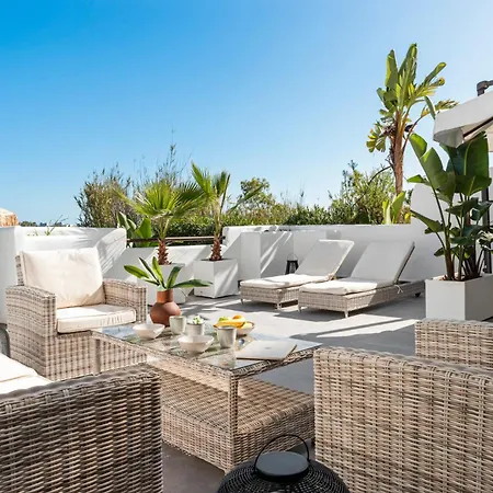 Apartment Luna Del Mar - Luxury With Jacuzzi