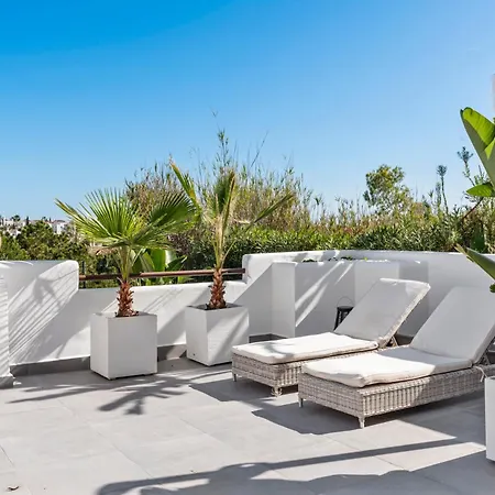 Apartment Luna Del Mar - Luxury With Jacuzzi