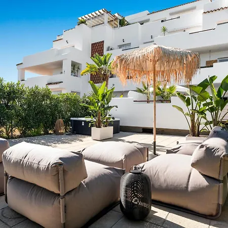 Luna Del Mar - Luxury With Jacuzzi Estepona